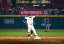 El Águila amarra serie en extrainnings