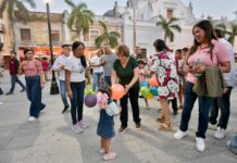 Ayuntamiento de Veracruz celebra a la niñez con espectacular desfile de globoflexia y música en vivo