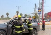 Atiende PC municipal de Veracruz explosión de cilindro de gas LP en vehículo particular