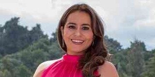 Socavón de Tlalnelhuayocan incomunica a decenas de pobladores; alcaldesa gestiona presupuesto para repararlo