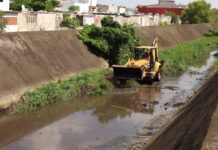 Medellín de Bravo refuerza acciones preventivas con la limpieza del canal de Puente Moreno