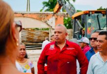 Después de años en el abandono, alcalde Samuel Acosta da banderazo a la reconstrucción del Salón Social de El Tejar