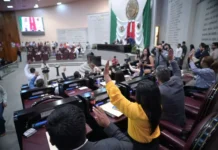 Copian al PRI: Aplanadora morenista alista mañana el desafuero de dos alcaldes opositores en Veracruz