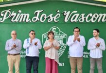 Refrenda Rosa María compromiso con la educación, en el regreso a clases de más de 150 mil estudiantes en la ciudad de Veracruz