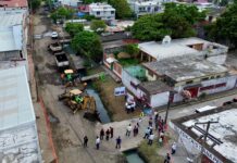 Atiende Rosa María demanda ciudadana de más de 30 años con obra en la López Mateos