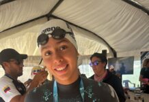 Histórica actuación de Marisela Escobar en Mundial Aguas Abiertas