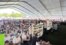 Abucheos y protestas marcan la primera gira de Sheinbaum por su Segundo Informe de Gobierno