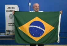 Lula da Silva gana segunda en Brasil vuelta y alebresta a chairos de México