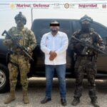 Detienen al alcalde morenista de Juchitán por presunta extorsión, cobro de piso, tráfico de personas y homicidio